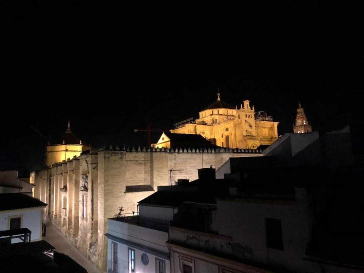 Mezquita Apartamento Kordoba Bagian luar foto
